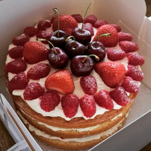 Summer cake