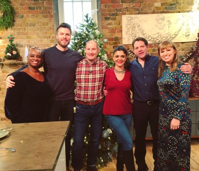 christmas-kitchen-team