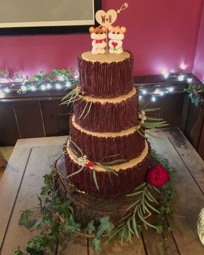 woodland-wedding-cake